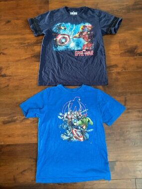 Boys Marvel tee shirt bundle of 2